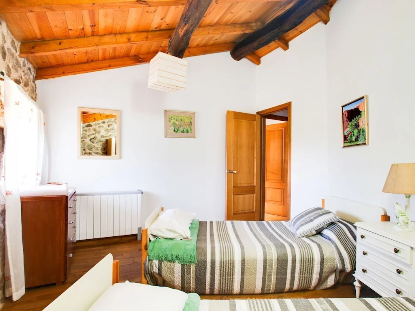 Comfortable and Cozy Country House in a Charming Setting