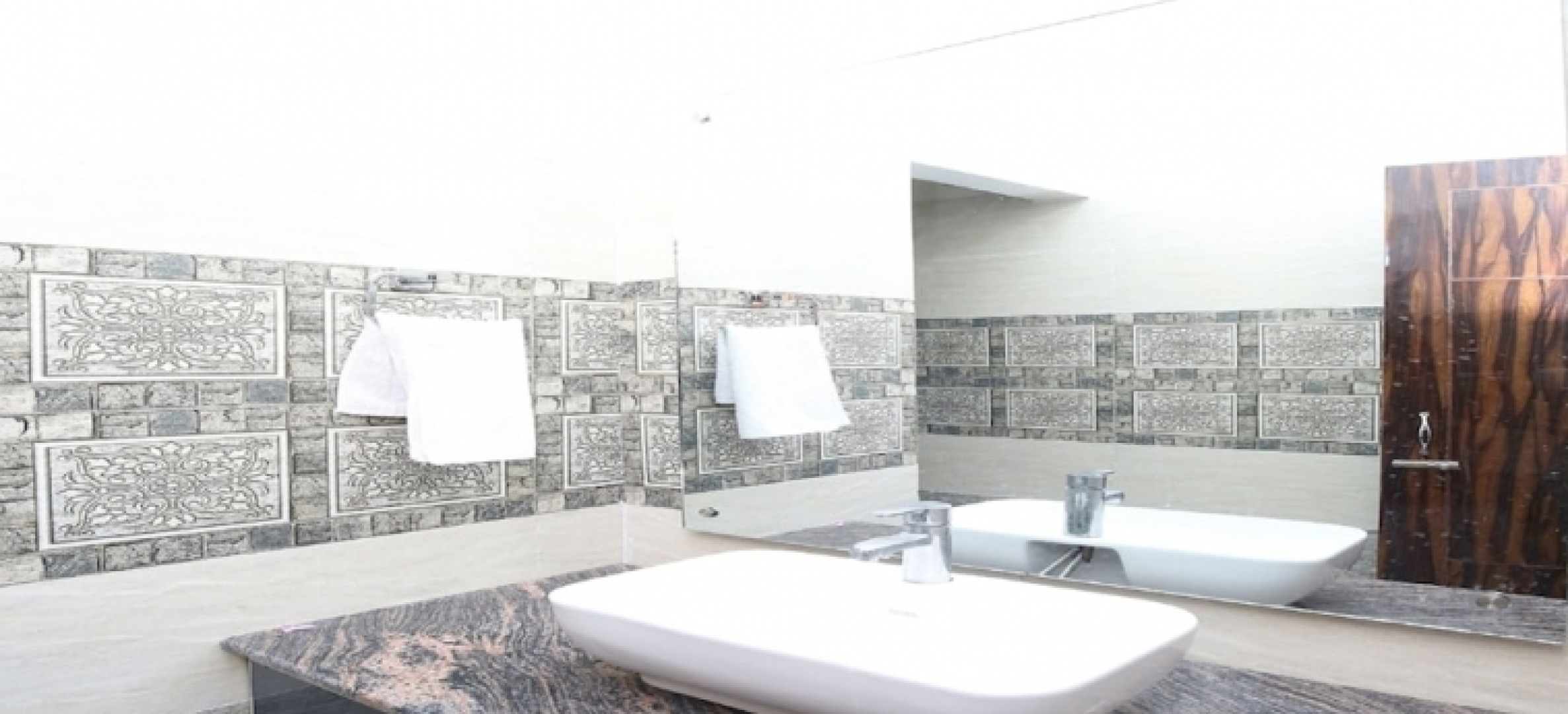 Mehra Dhaba by OYO Rooms