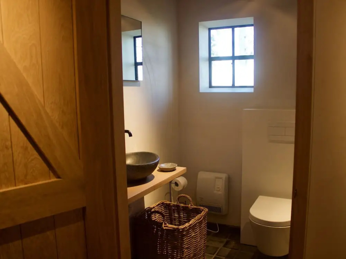 Vintage Mansion in Hoogstraten with Garden