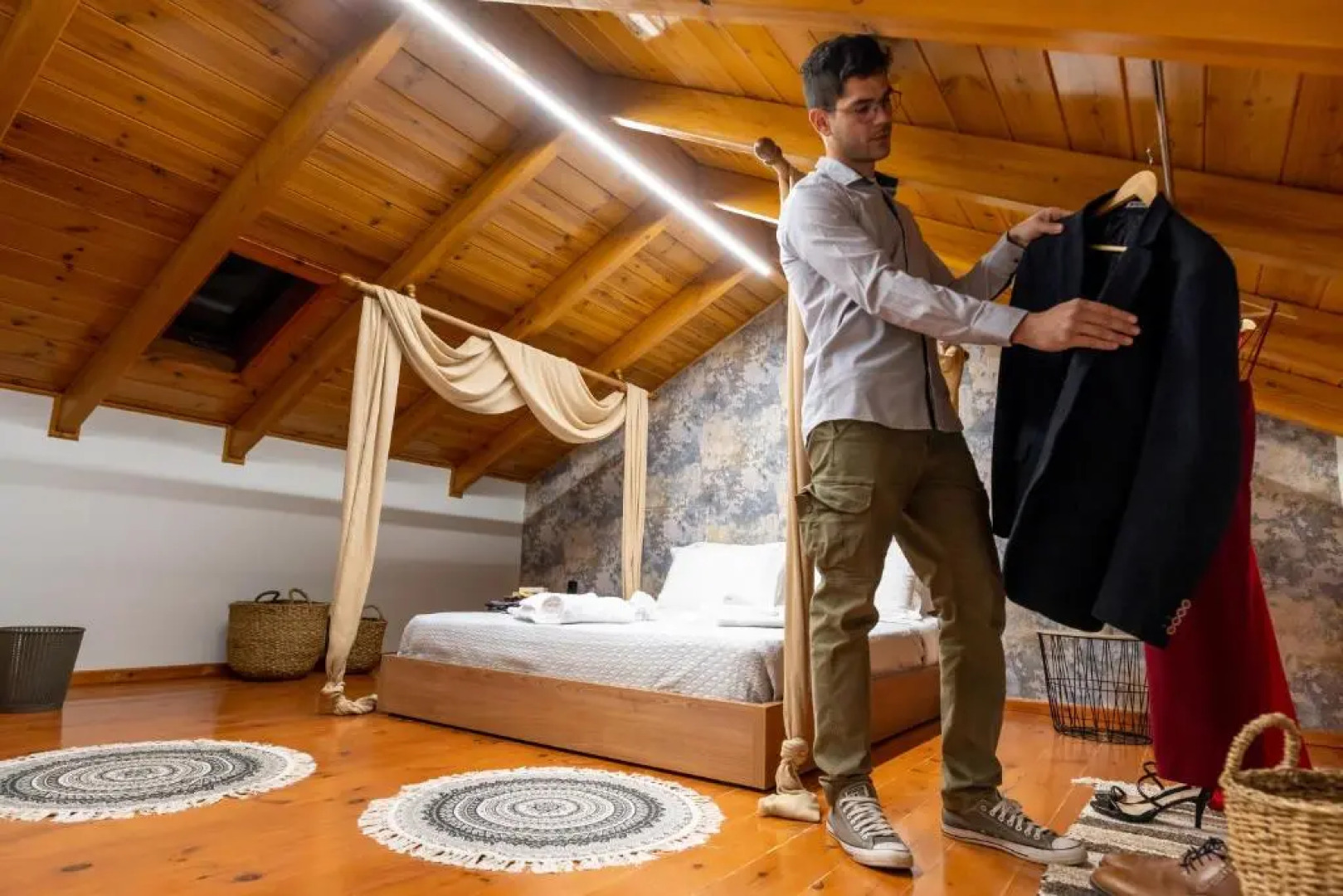 Eagle's Nest City Apartments