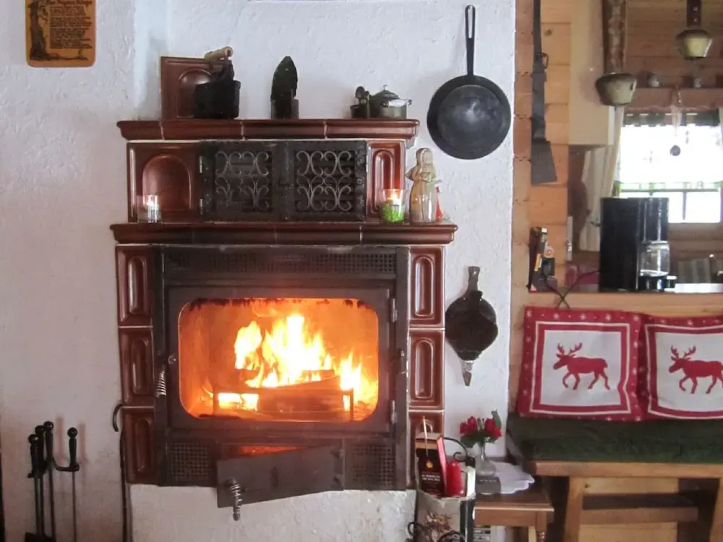 Detached Wooden House with Fireplace & Large Garden near Bad Wildungen