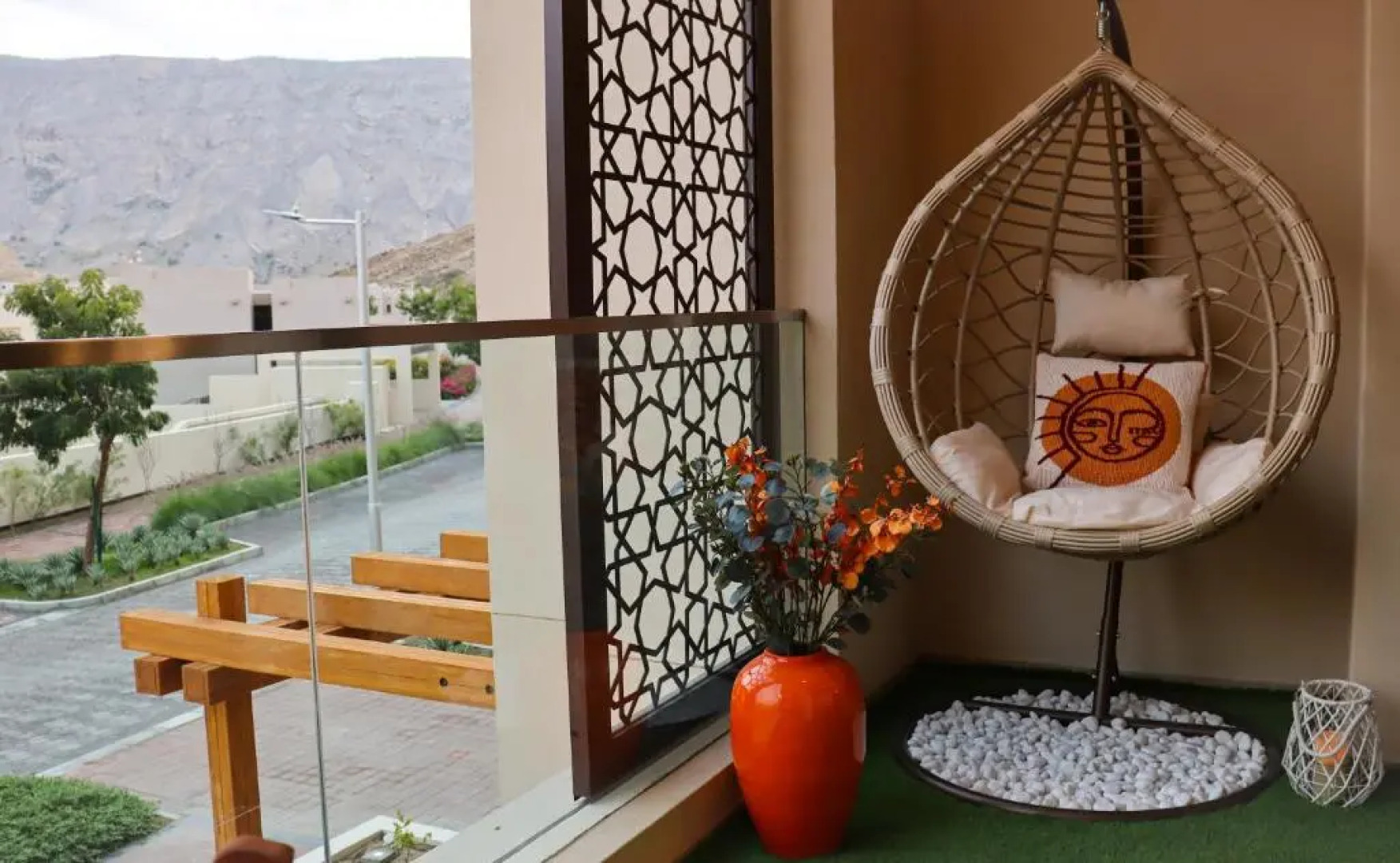 Stylish Apartment with a Jacuzzi (Park&Pool View)