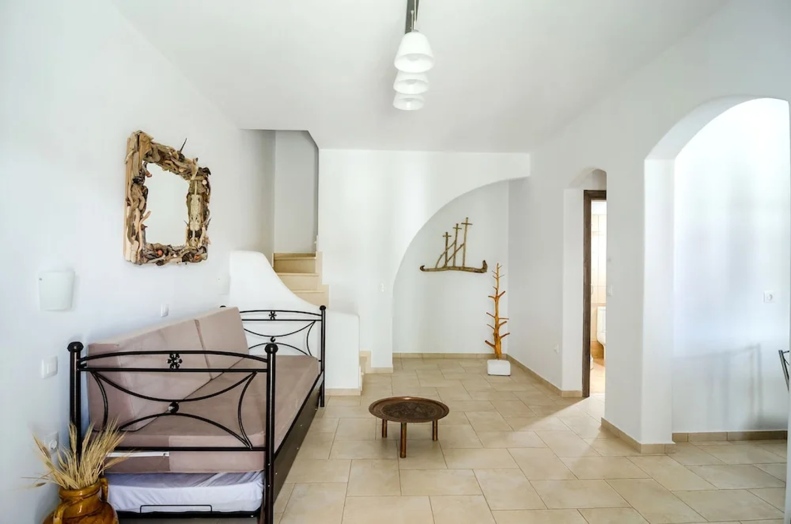 Anemonisia Skyrian Living