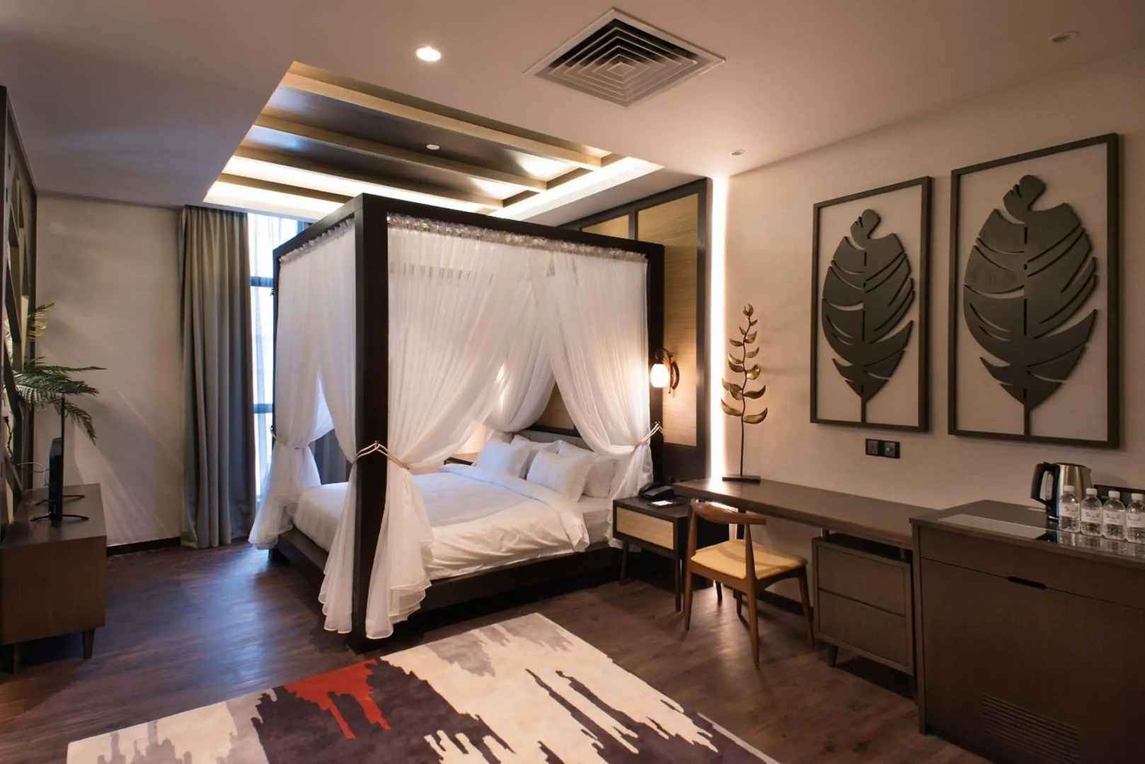 Vangohh Eminent Hotel & Spa