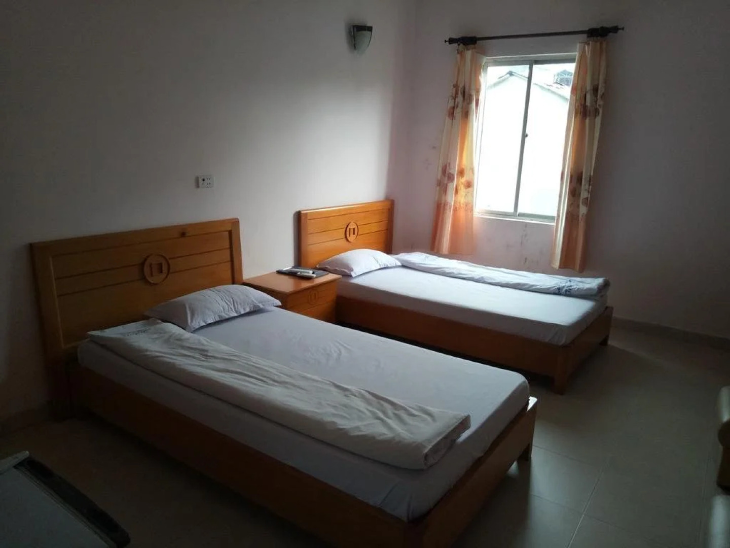 Nha hang & Khach San Tay Bac