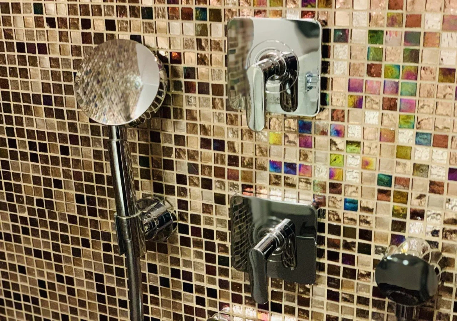 Dorsia Hotel & Restaurant