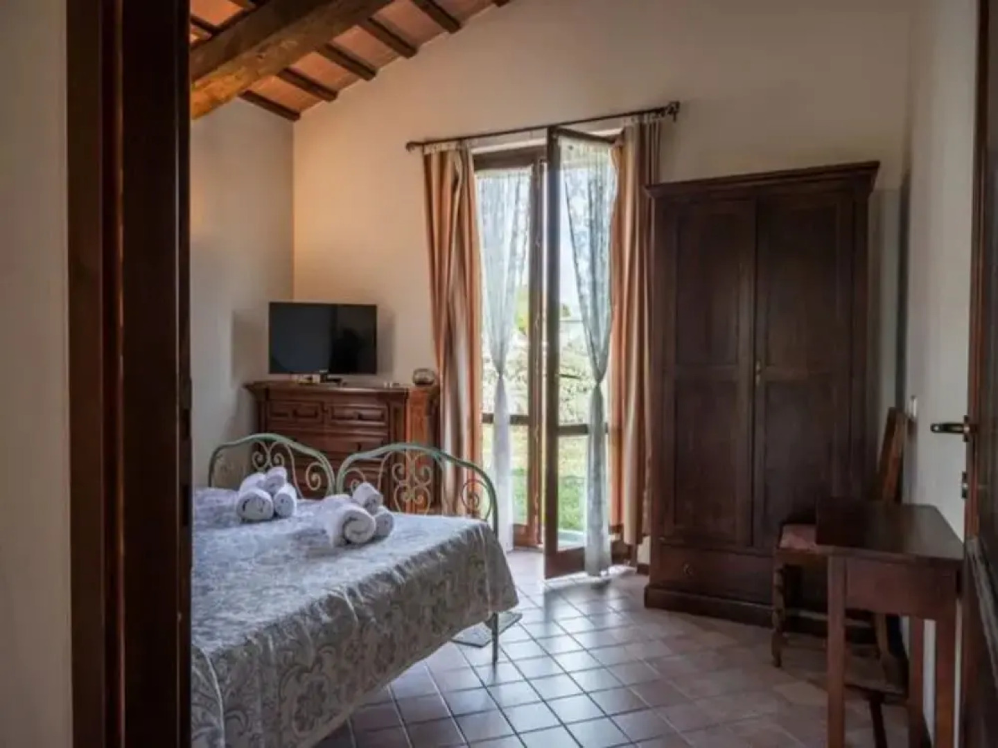 Holiday Home in Urbania With Garden BBQ