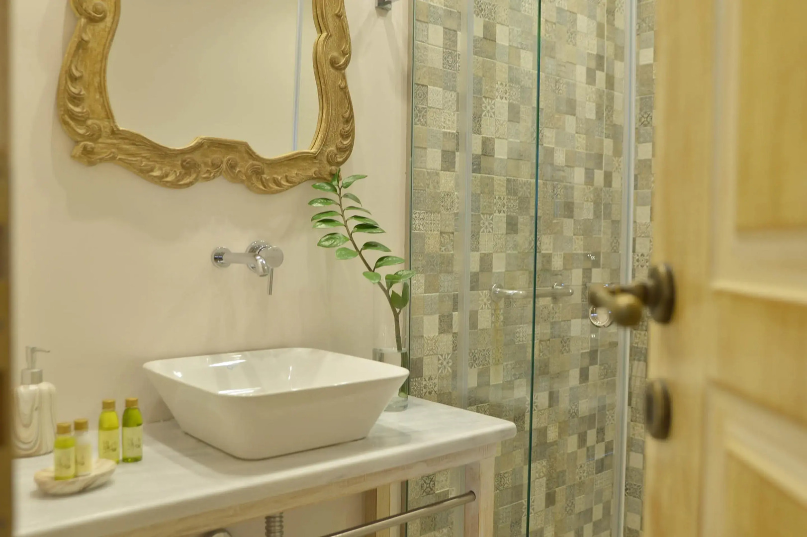 Akrolithi Boutique Hotel