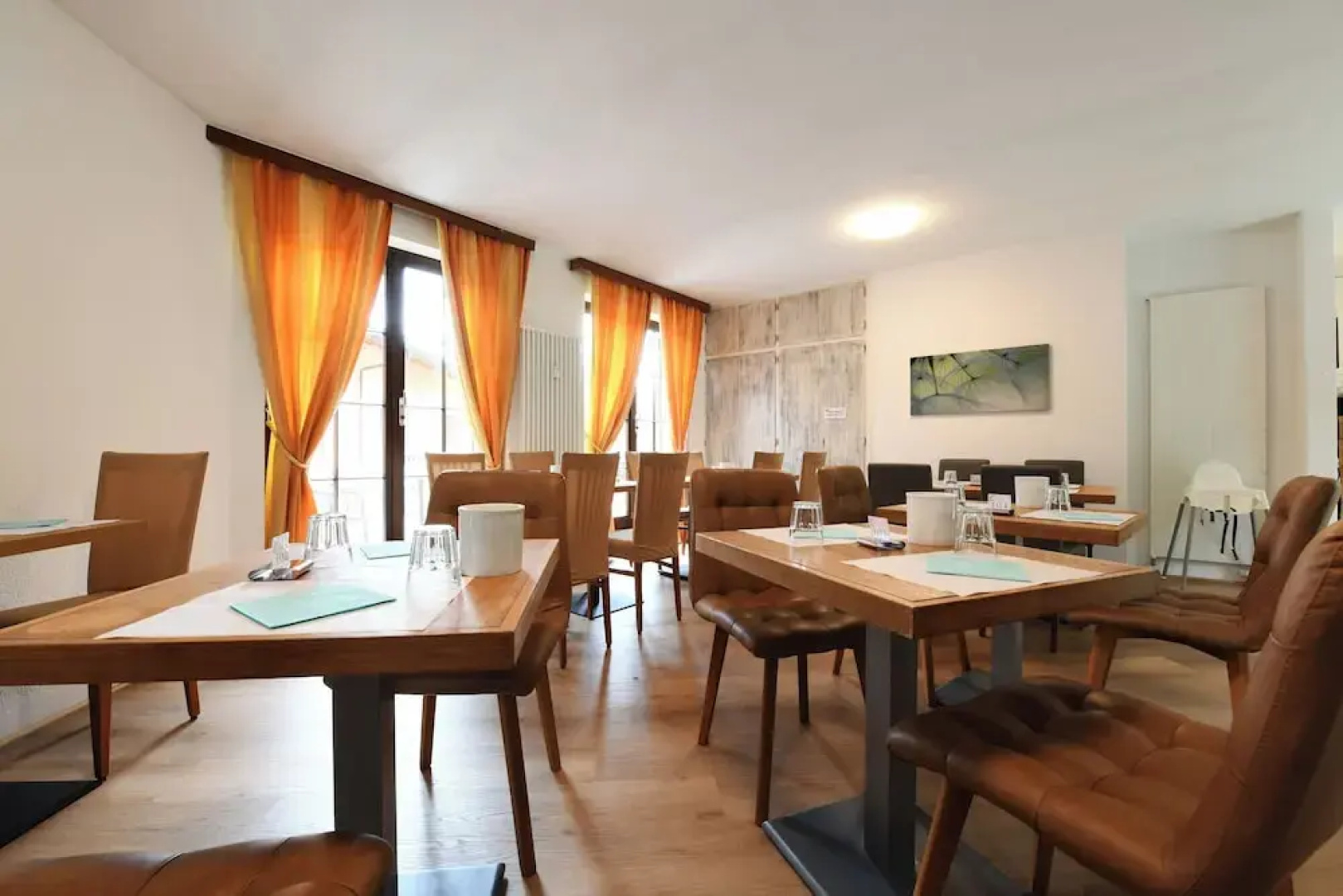 Bed & Breakfast 7rooms Losone