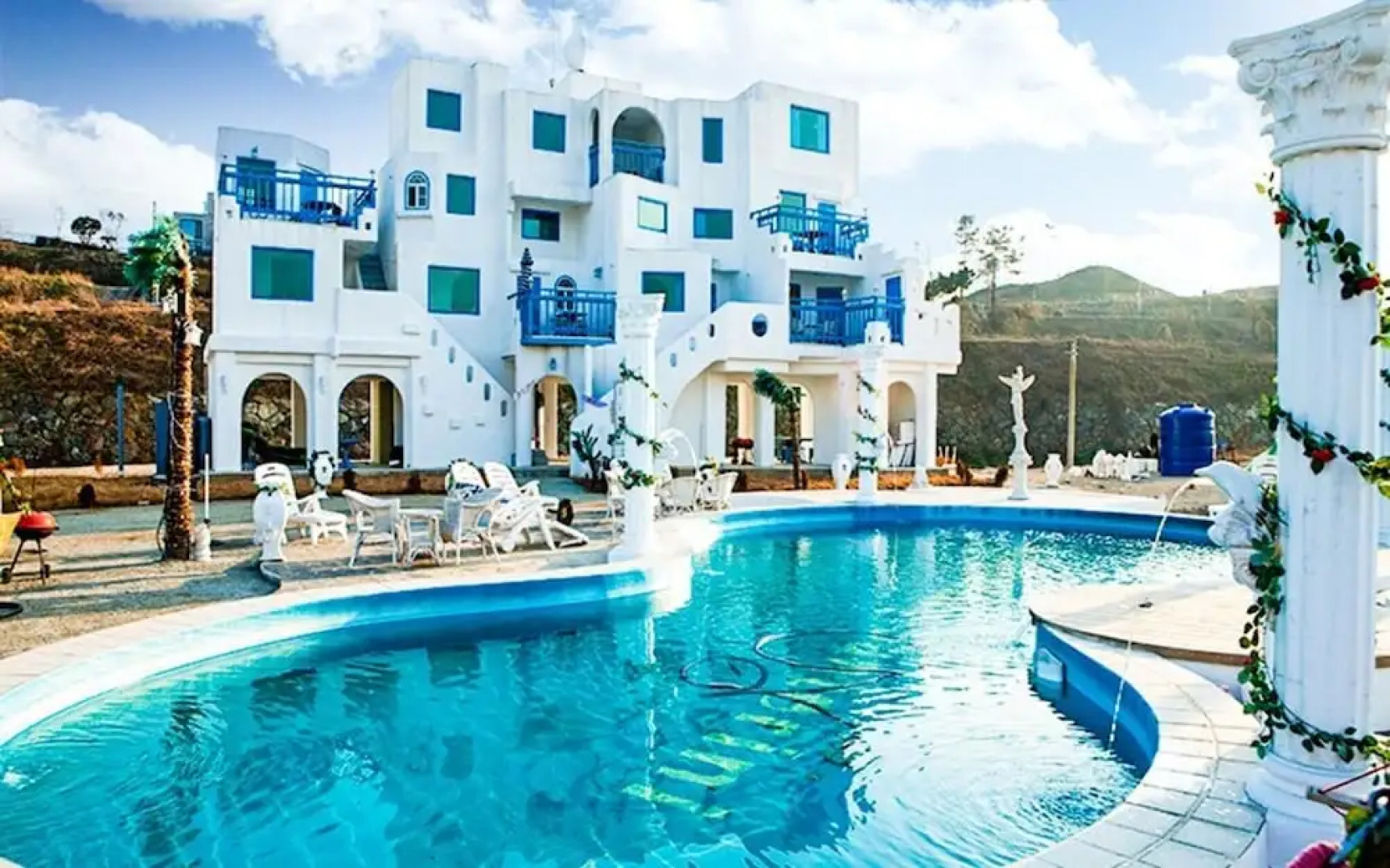 Hwaseong Santorini Pension 8