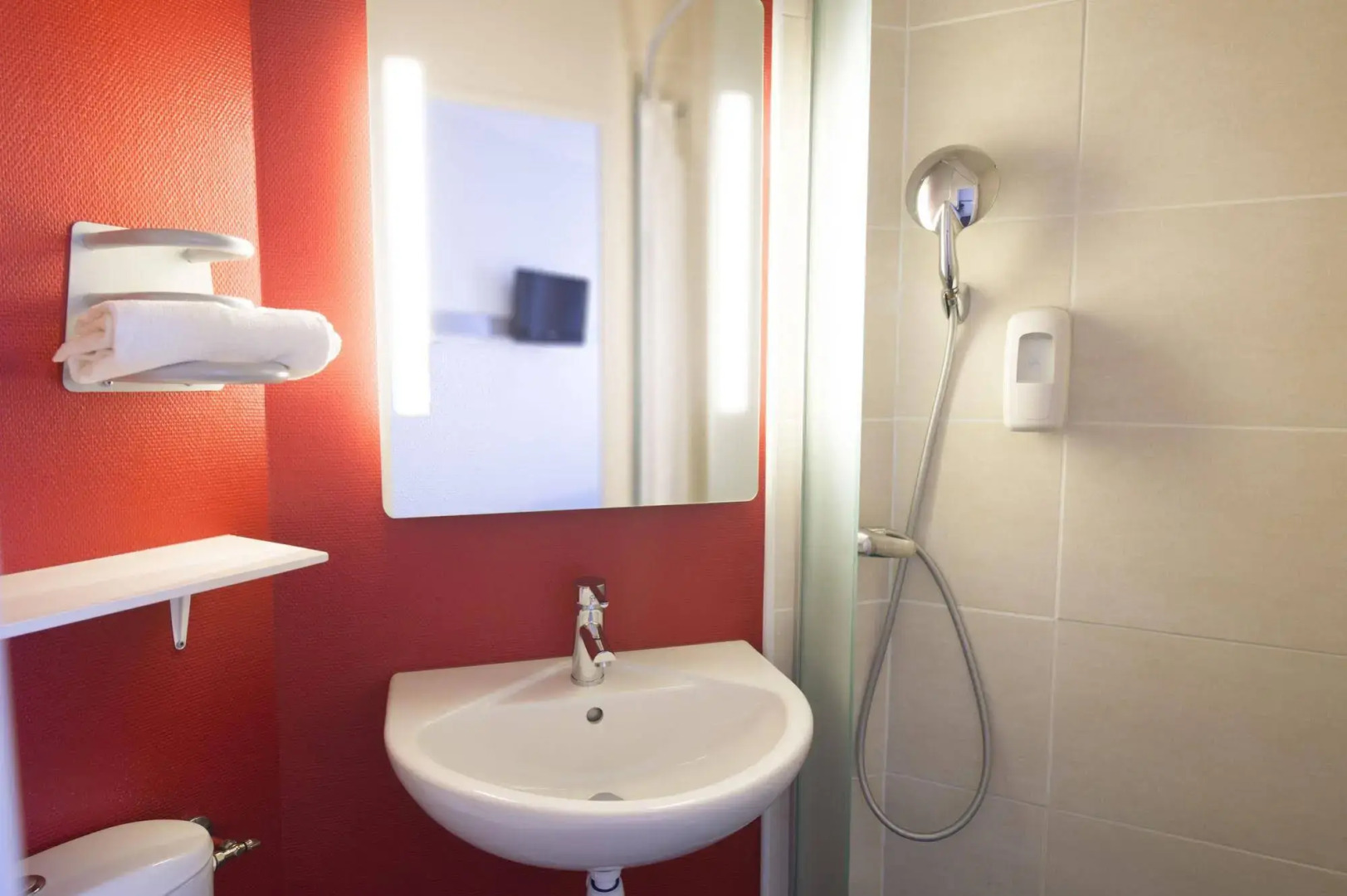 B&B HOTEL Châteauroux Déols