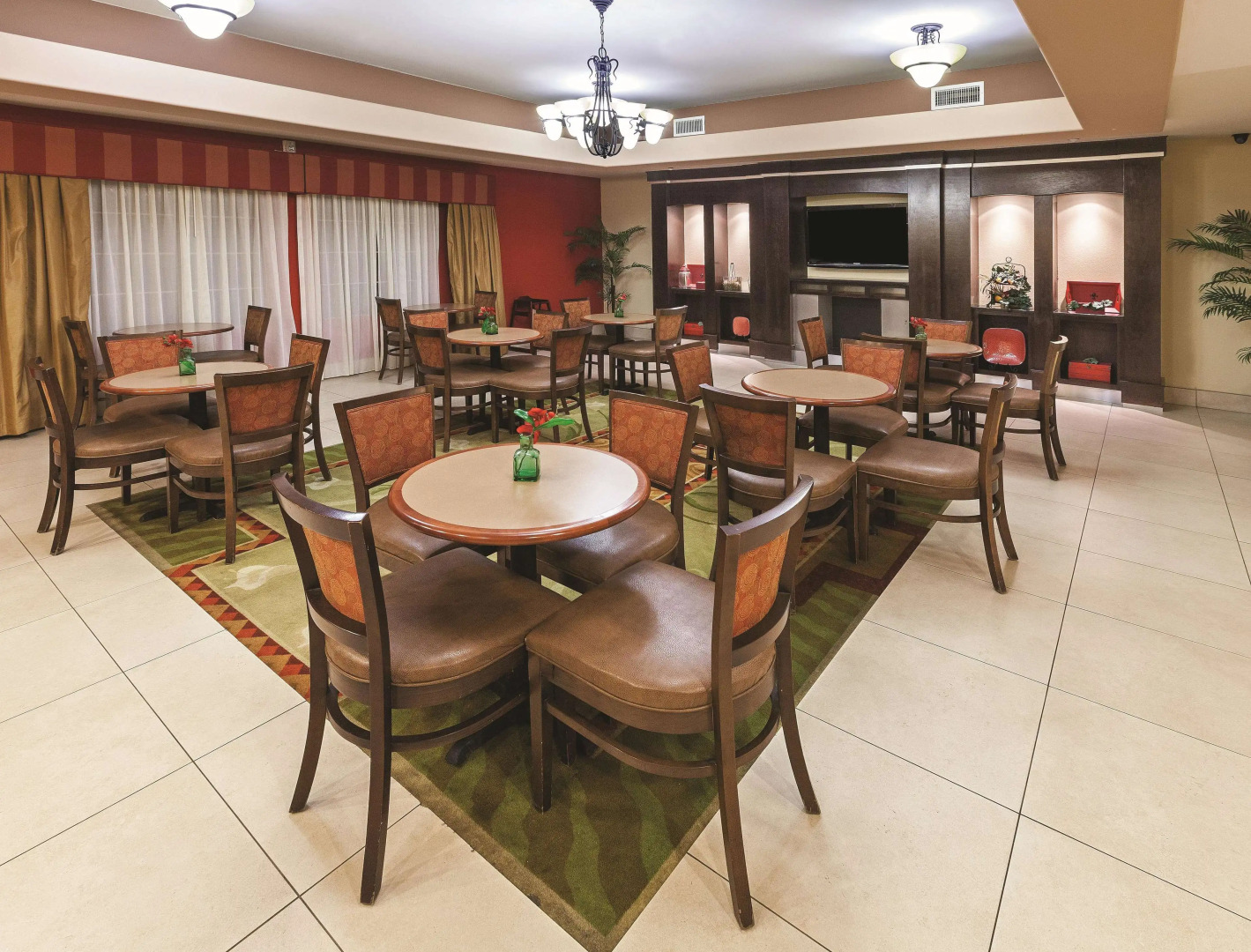 La Quinta Inn & Suites by Wyndham Port Arthur