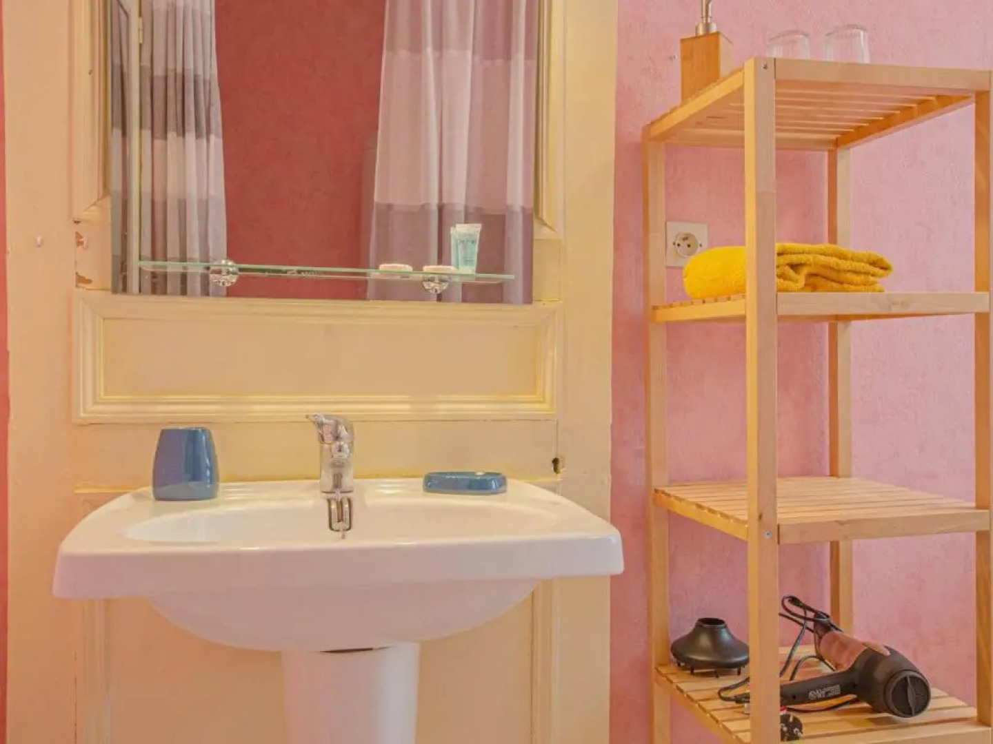 Gîte Villenauxe-la-Grande, 4 pièces, 6 personnes - FR-1-543-233