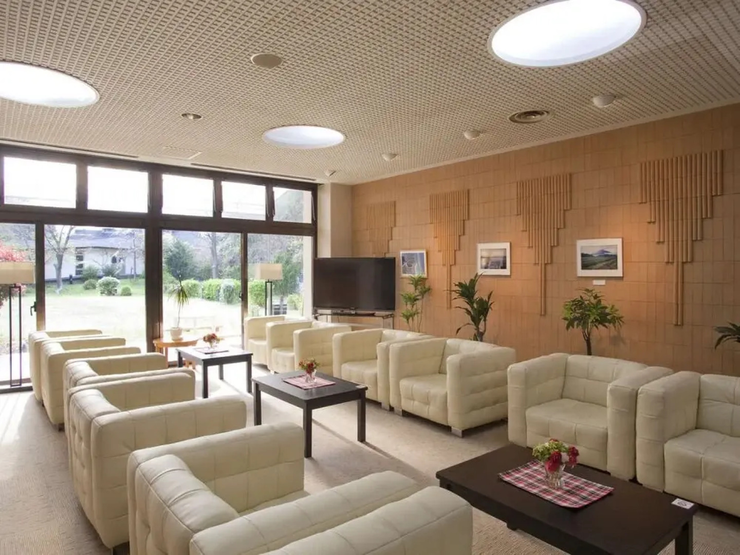 Wakasa-Takahama Shiroyamaso