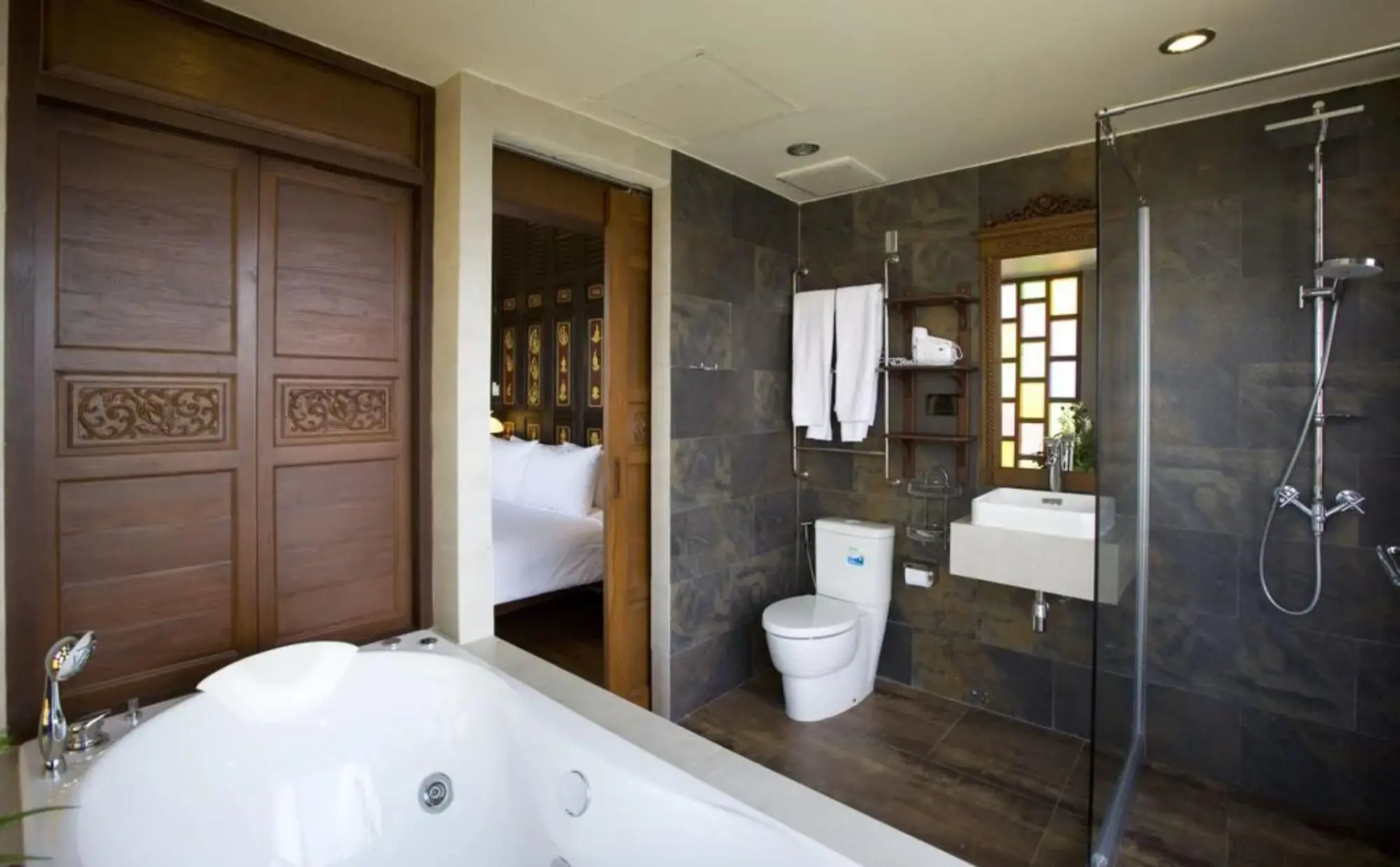 Lamphu Tree House Boutique Hotel