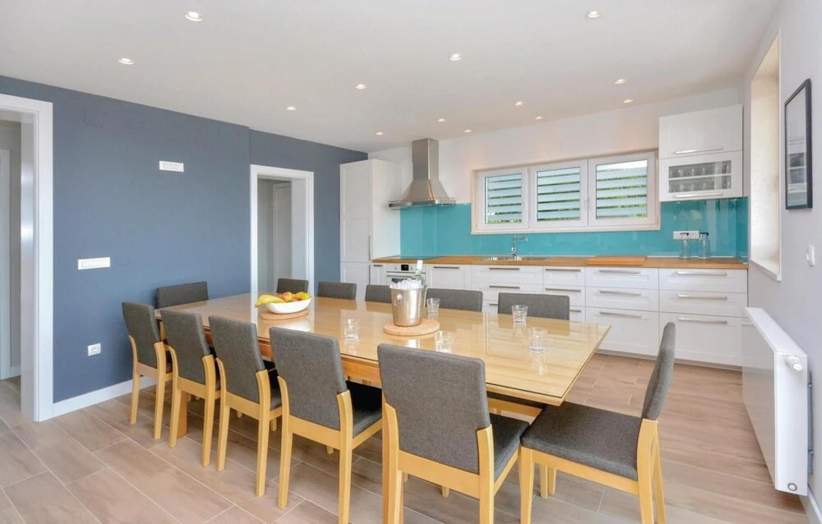 Amazing Home in Split With Wifi and 5 Bedrooms