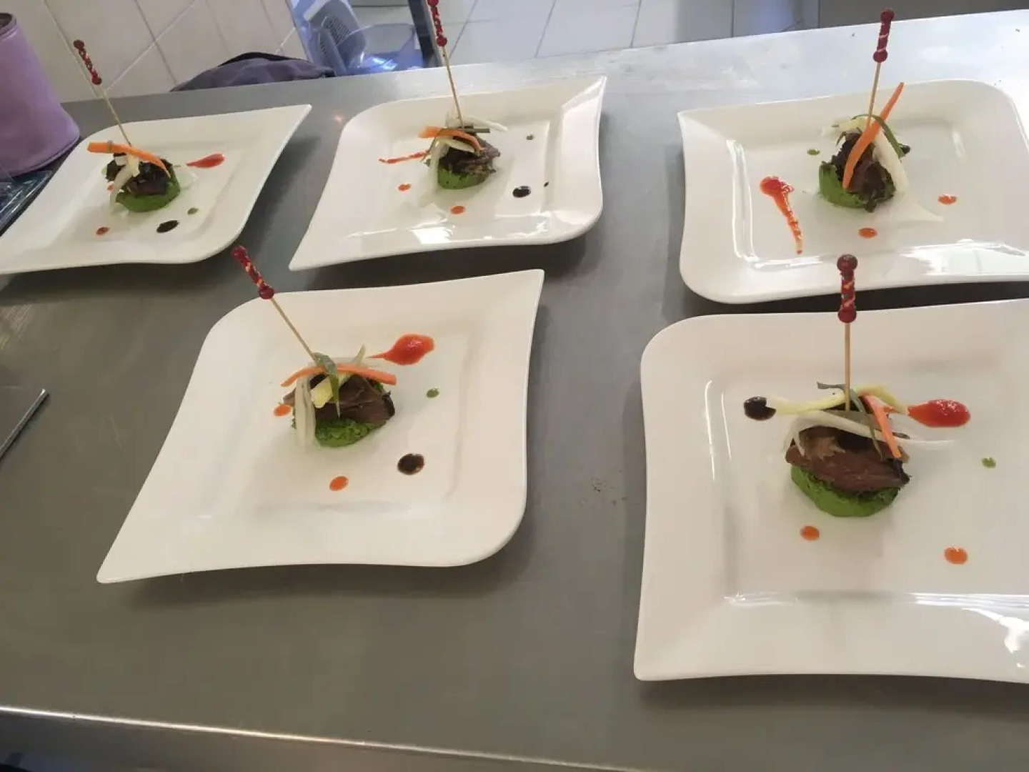 La Mirabelle-Casteil Country House