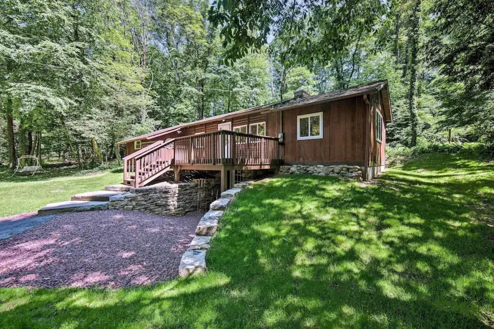 Hike, Hunt & Unwind: Cozy Cabin Near Hersheypark