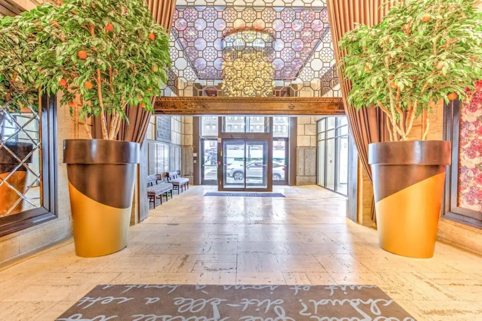 Global Luxury Suites in Downtown Cincinnati