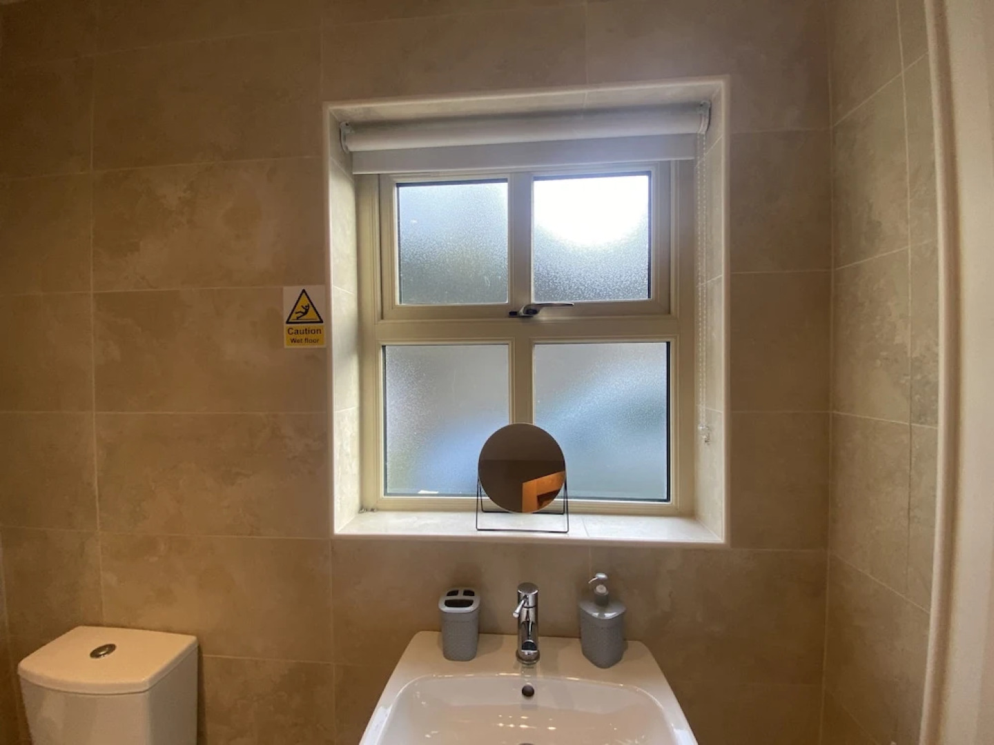 Rostrevor Valley Holiday Park- En-suite Rooms with Hot tub and Private Car Service