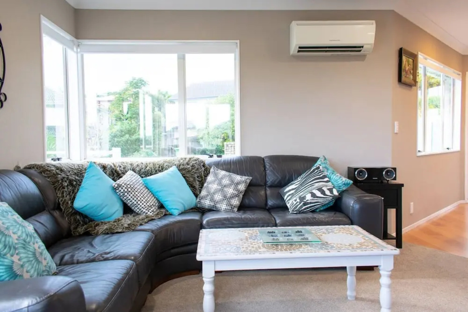 Grand 4 Bedroom Home With Balcony and Garden