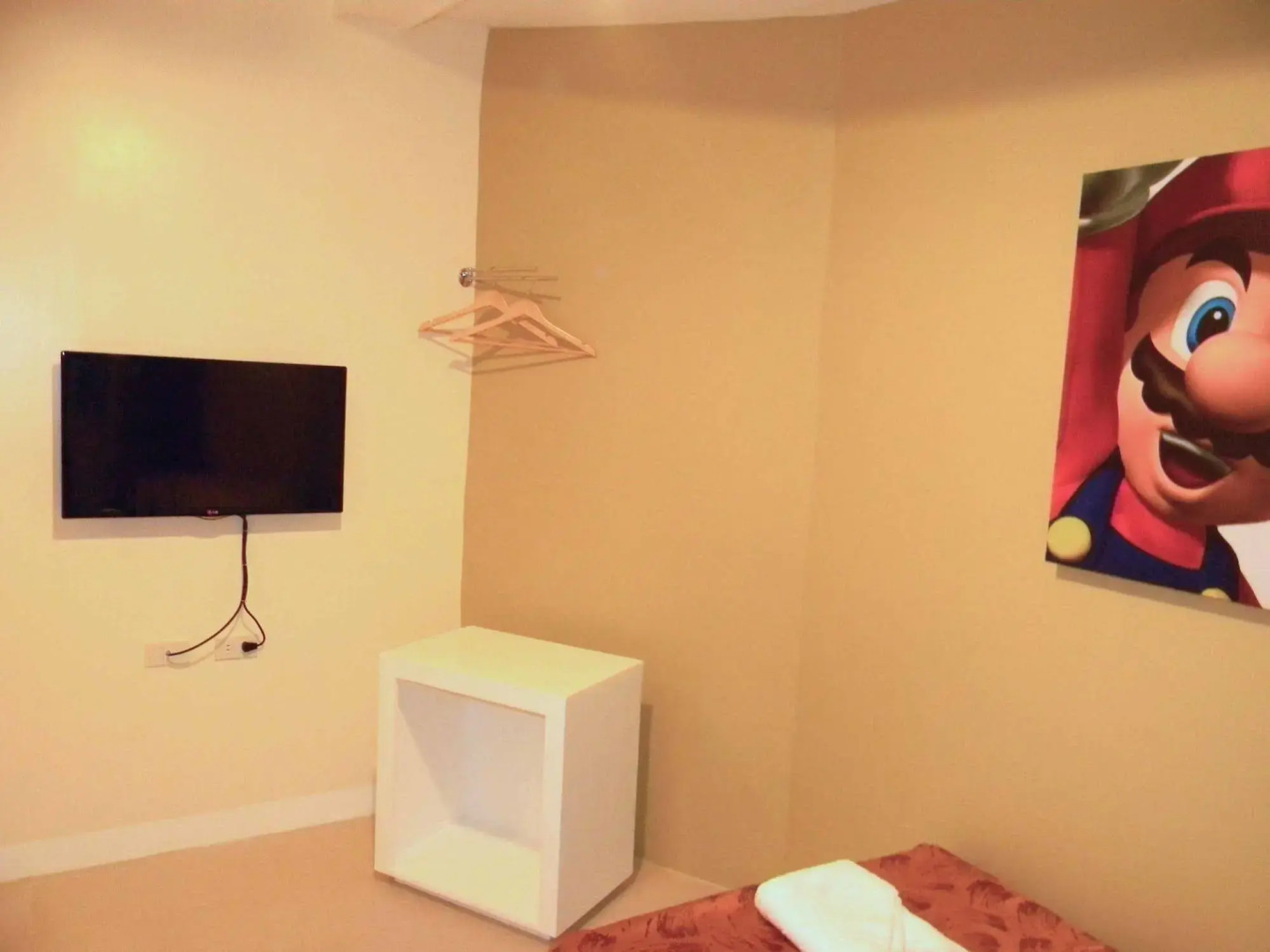 TR3ATS Guest House Bohol - Hostel