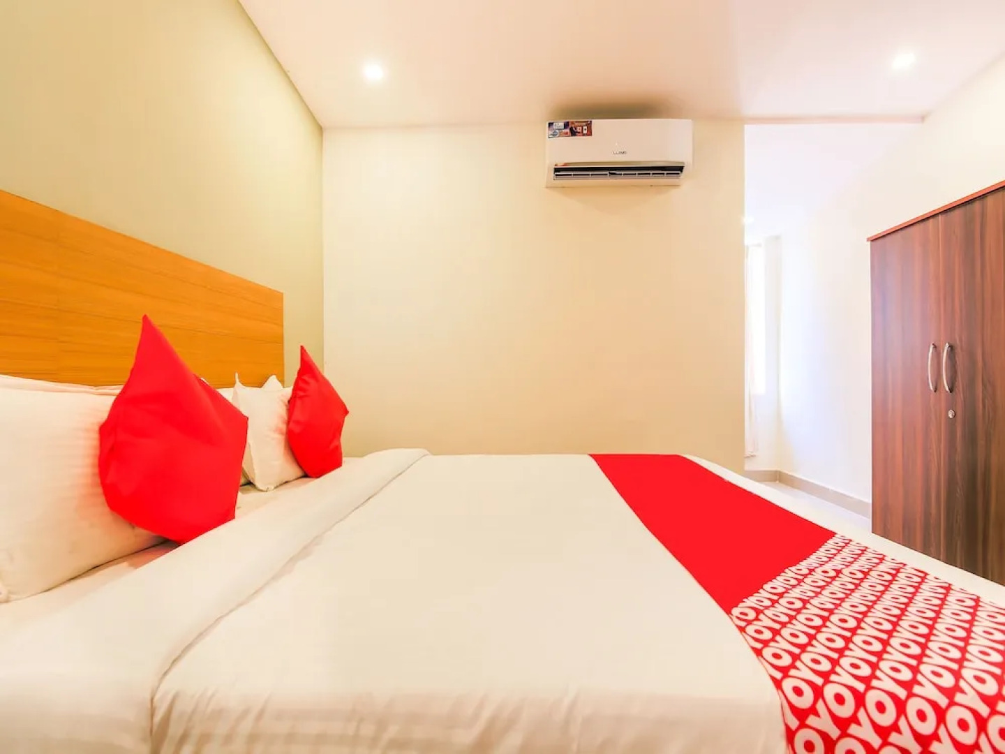 OYO 23067 Kartik Resort