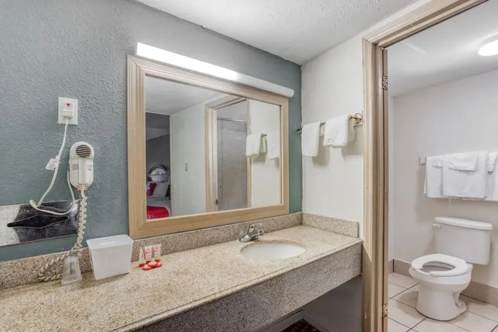 Hotel Bald Knob AR Hwy 64 by OYO