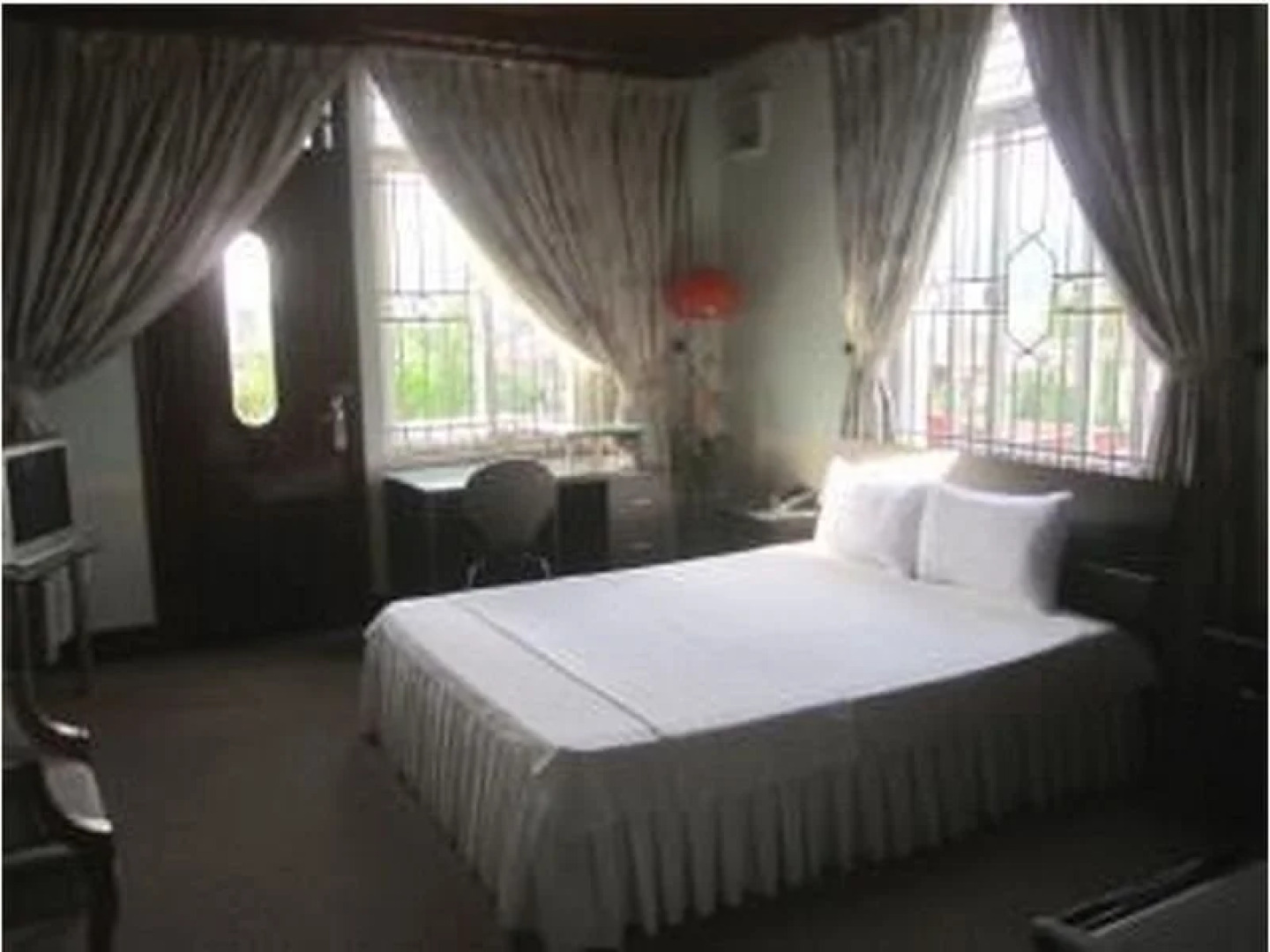 Hac Trang Hotel