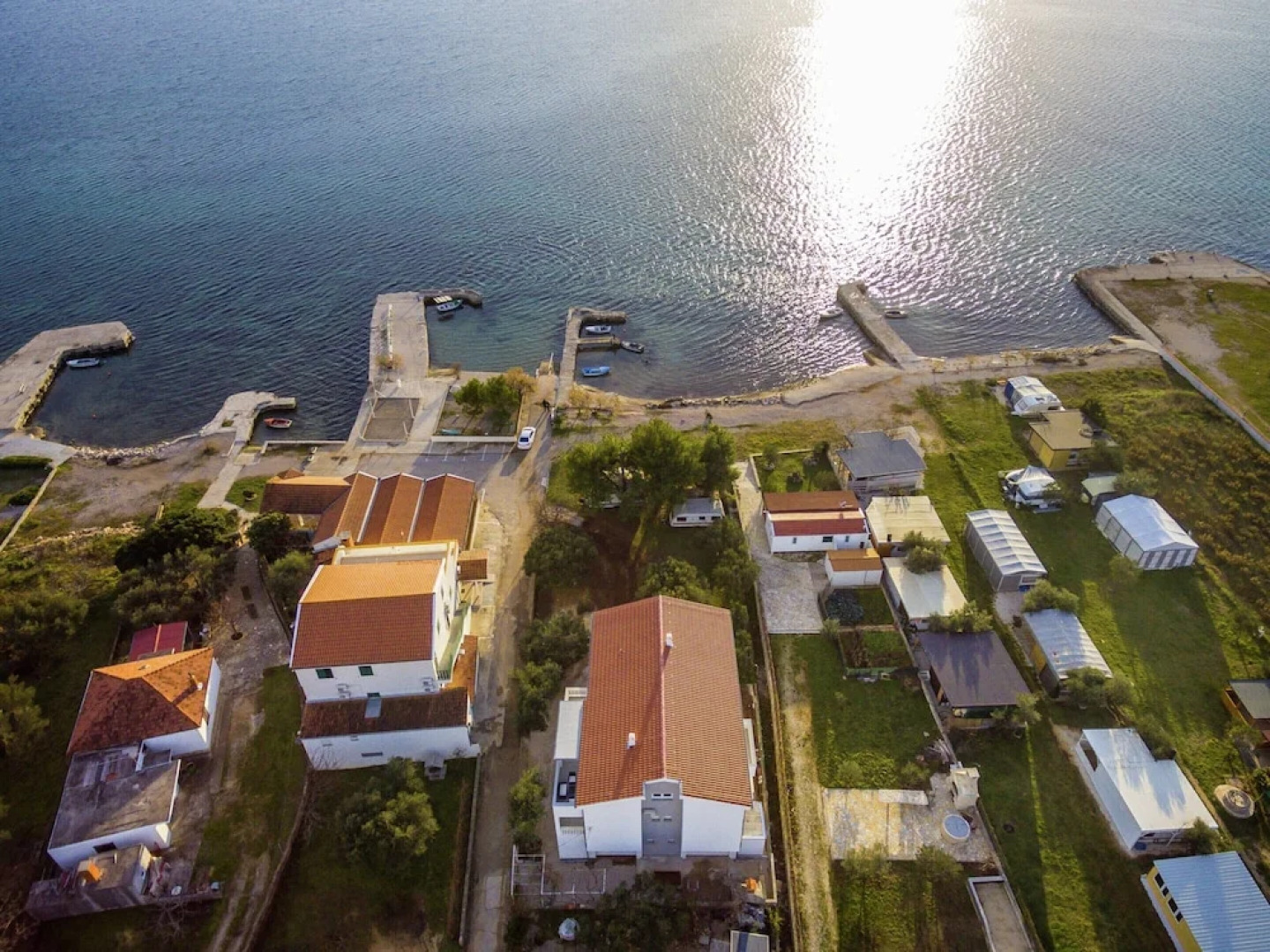 Sea-view Apartment With Garden