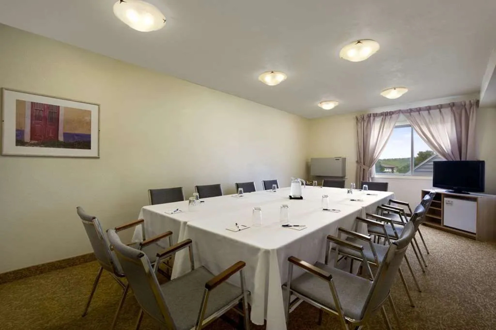 Travelodge Suites New Glasgow