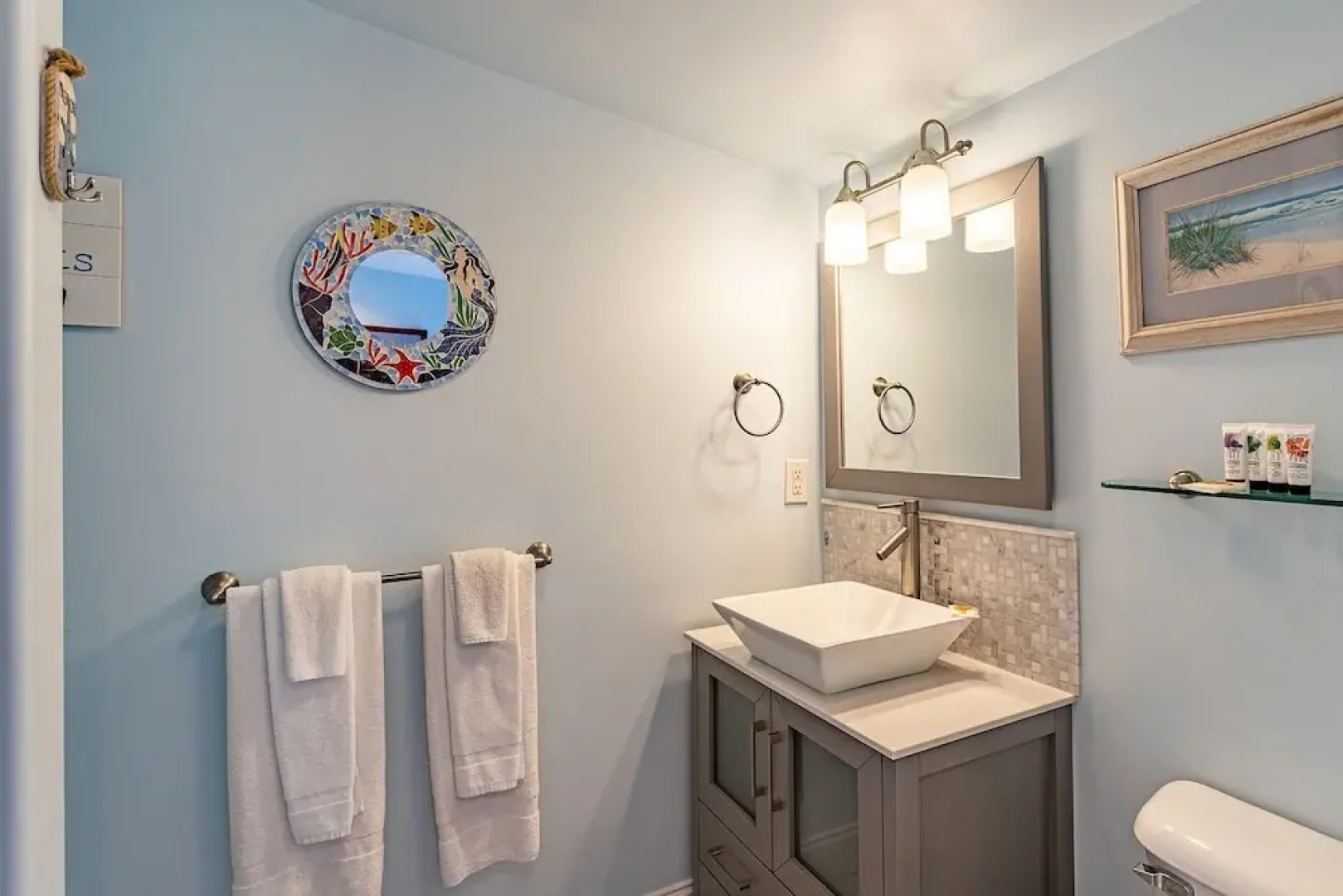 Island Guesthouse and Motel