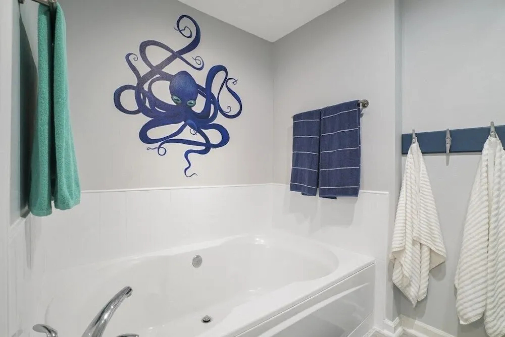 Anastasia Sea Breeze