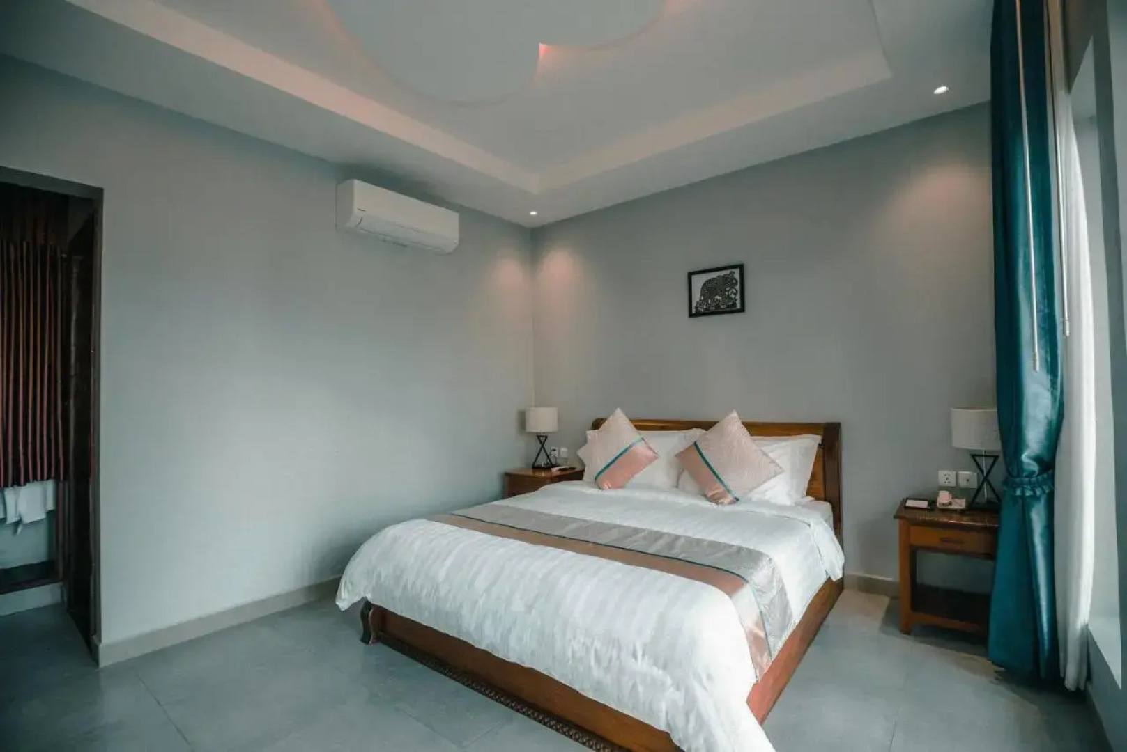 Sokchea Kampot Hotel