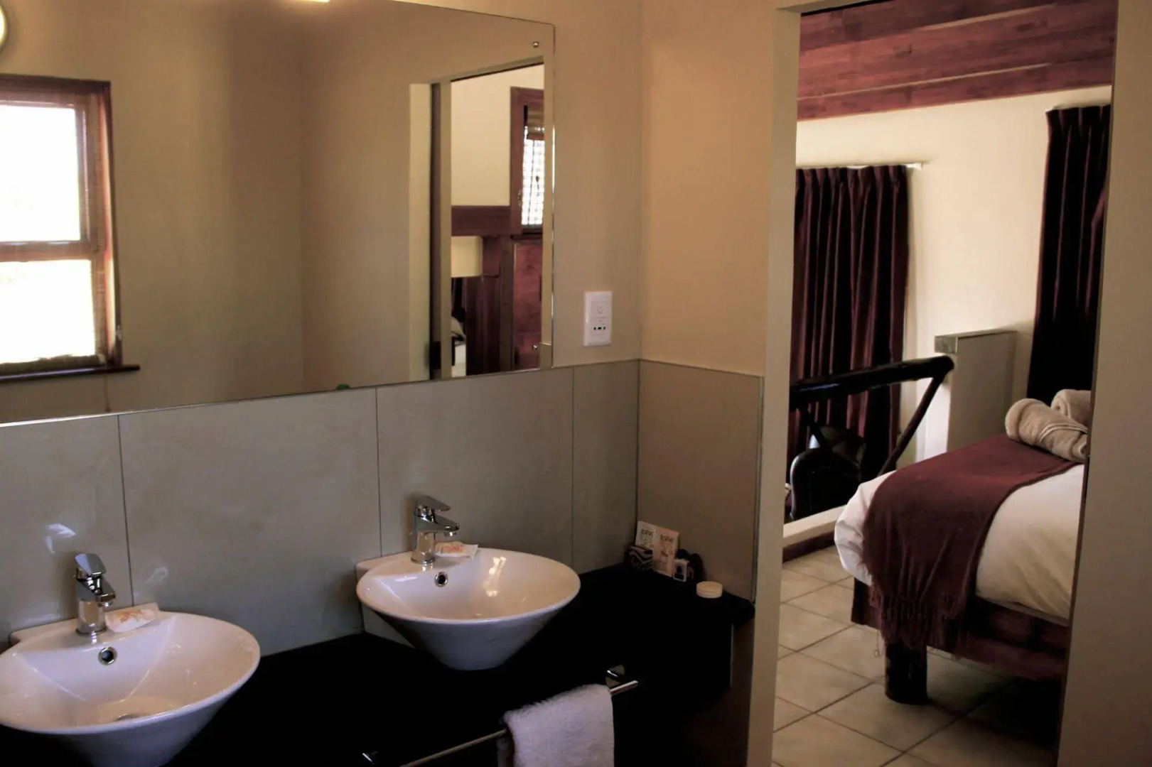 Zebra Kalahari Lodge