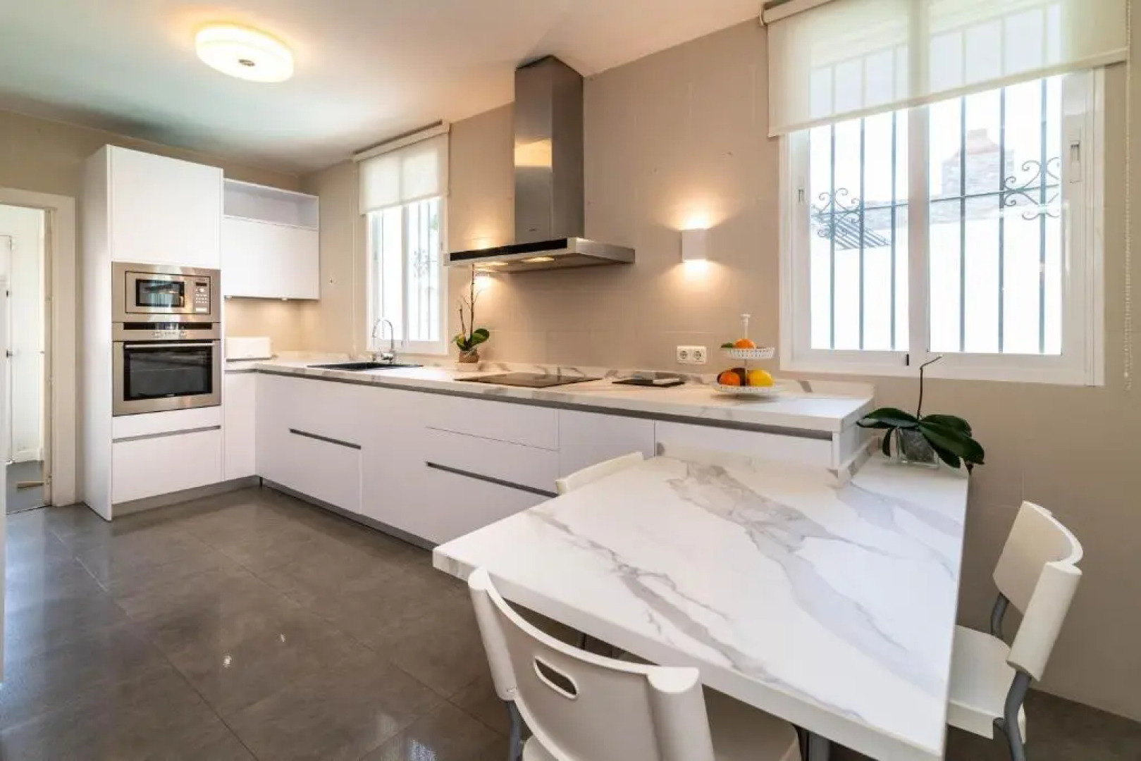 N&A Velázquez 5BDR Independent Villa