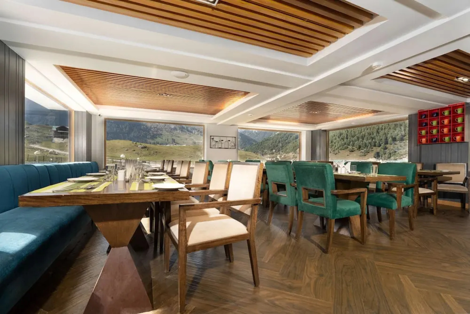Country Inn & Suites by Radisson, Sonamarg