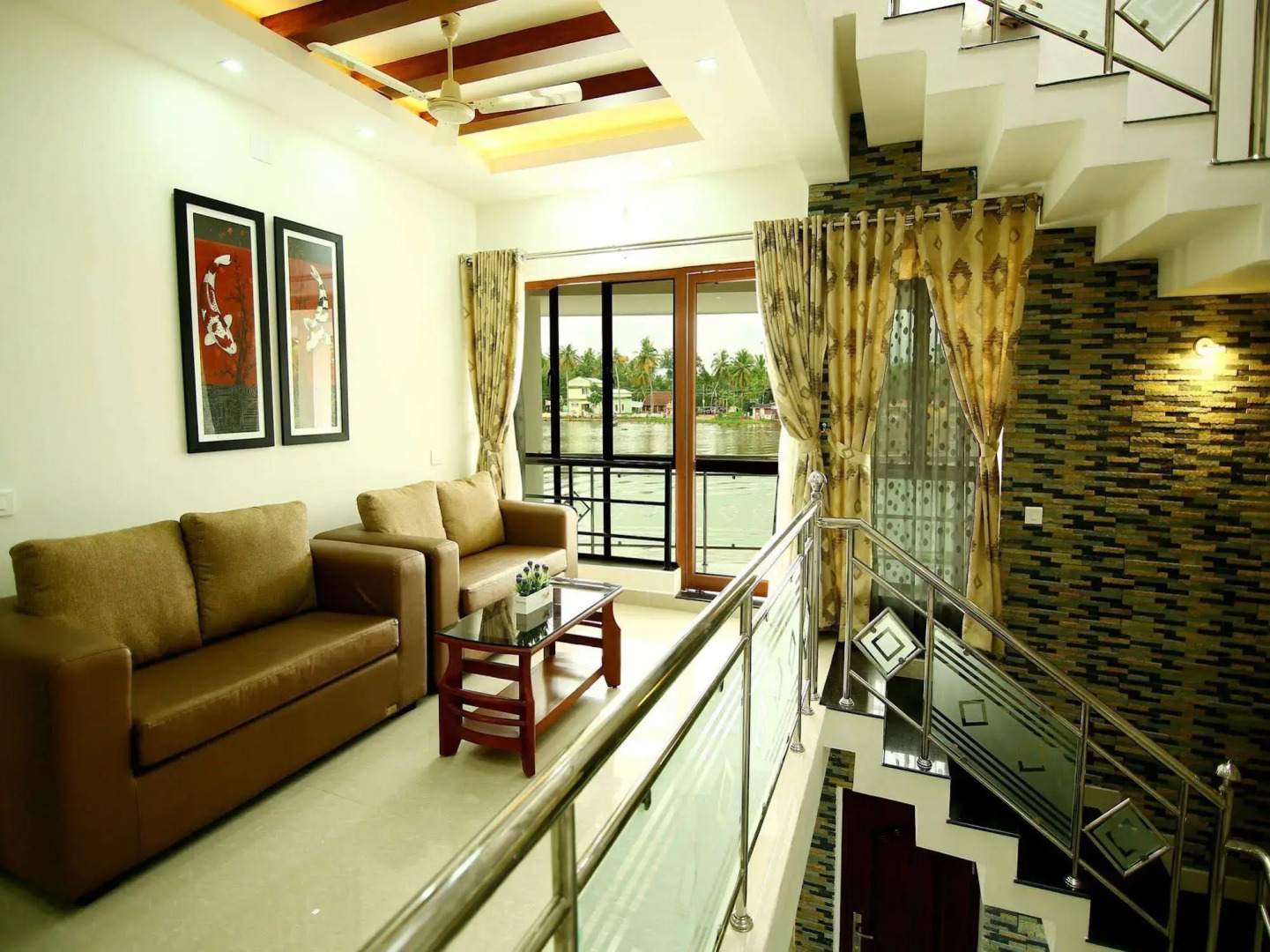 OYO 2589 Hotel Captains Cabin