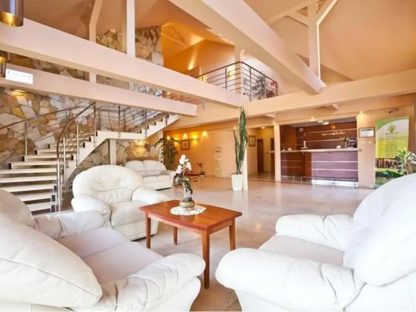 Отель Bobrowa Dolina