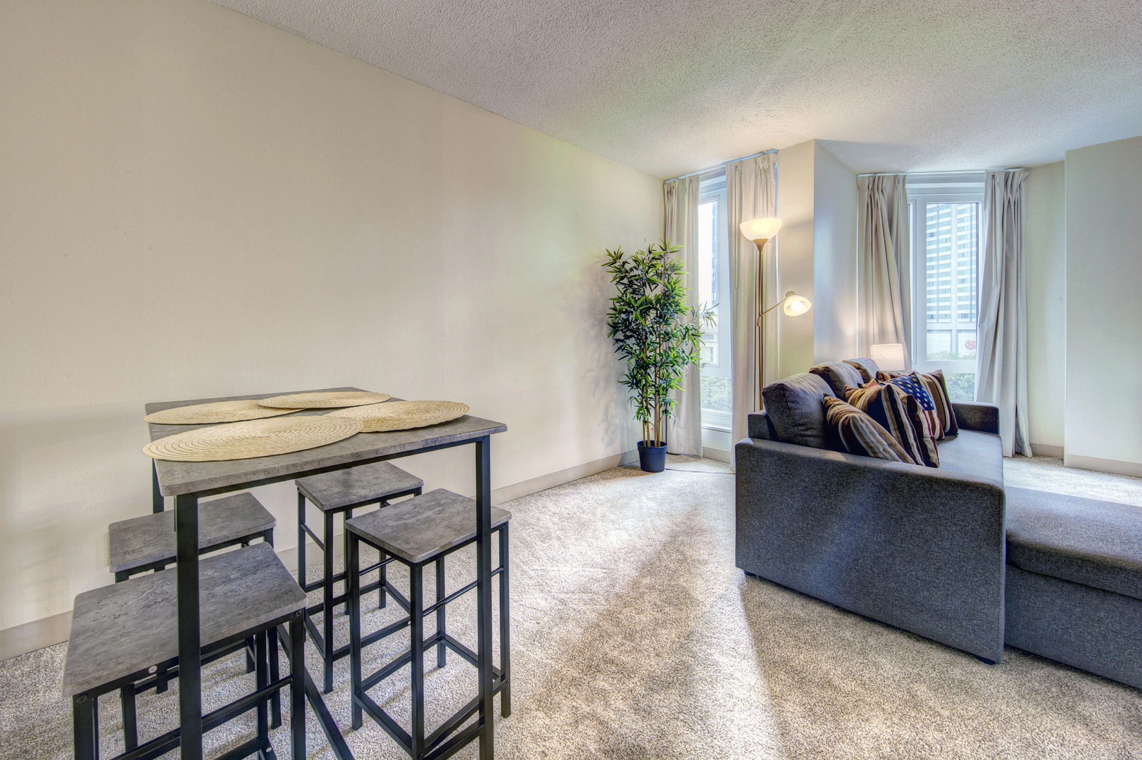 Perfect Location! Great Amenities Included!