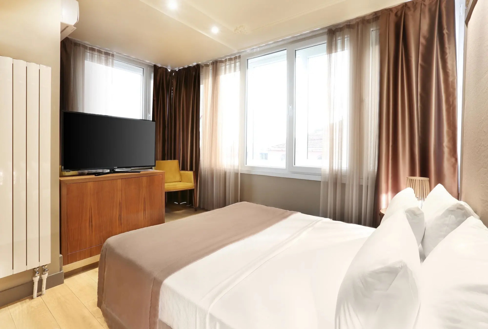 Taksim Premium Hotel