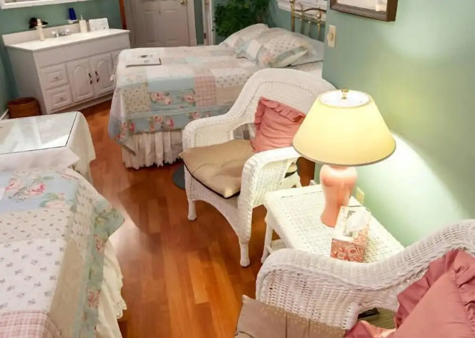 Friendly City Inn Bed & Breakfast