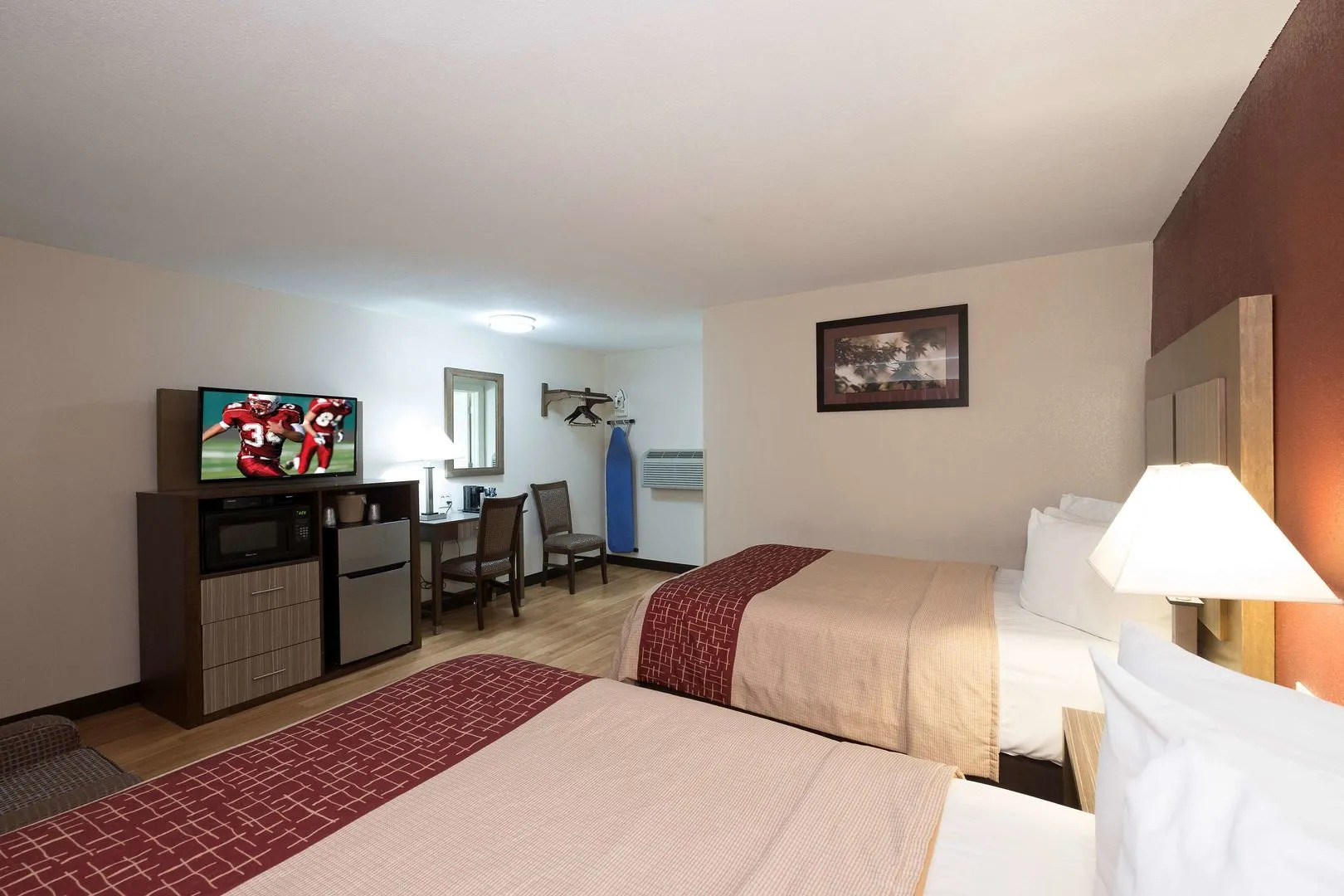 Red Roof Inn Neptune - Jersey Shore