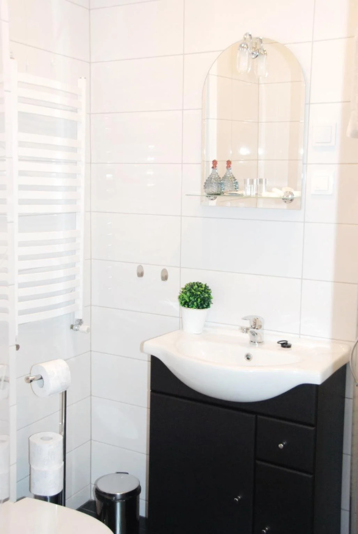 7th Room Guest House