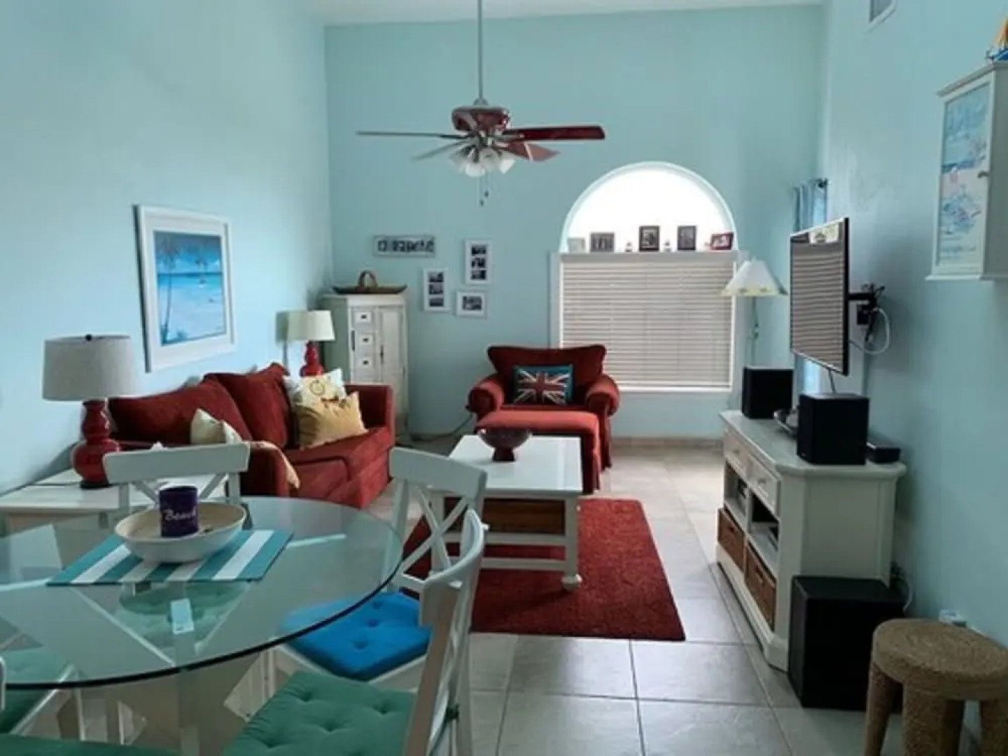 Royal Mansions Resort