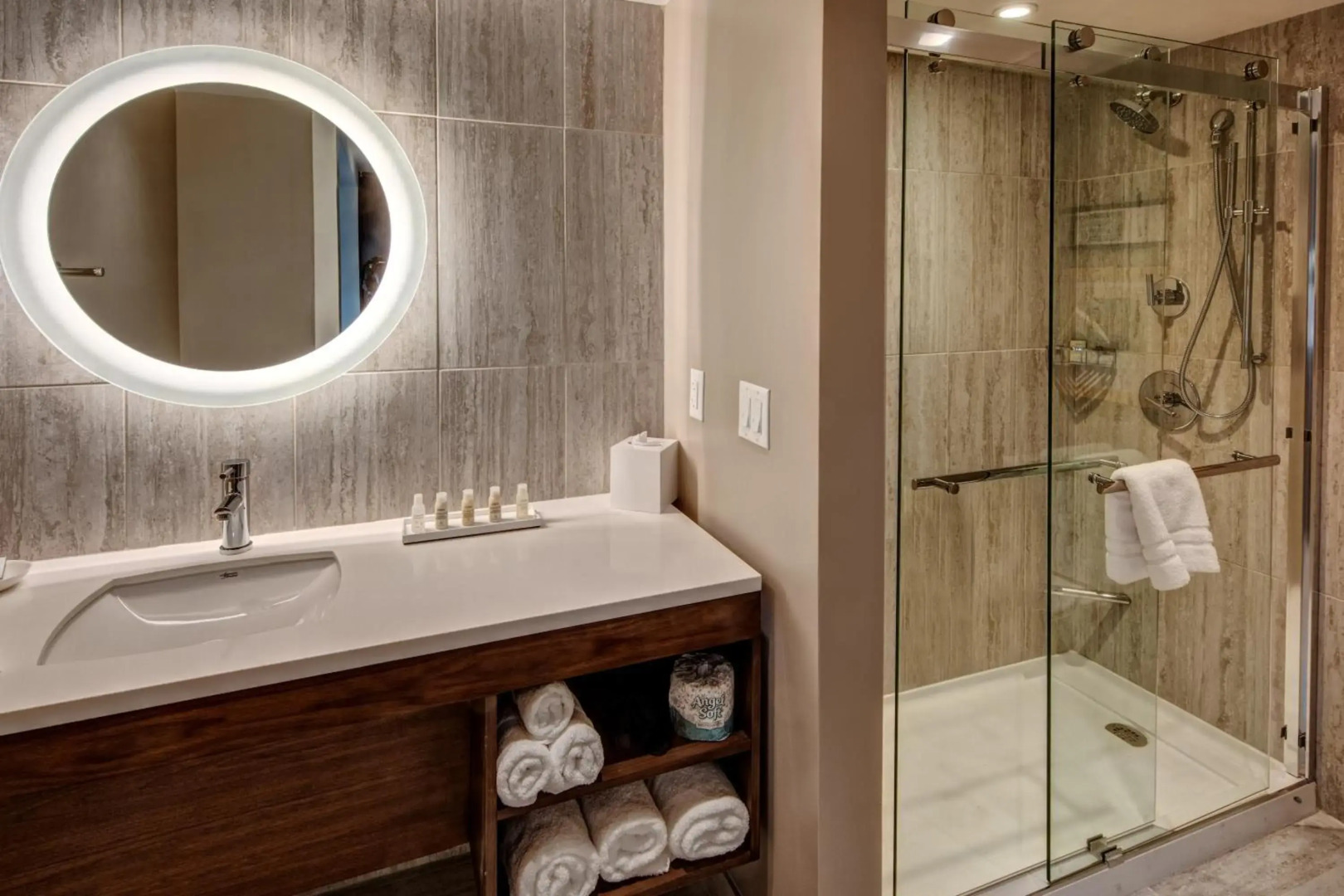 Hotel Indigo Memphis Downtown by IHG