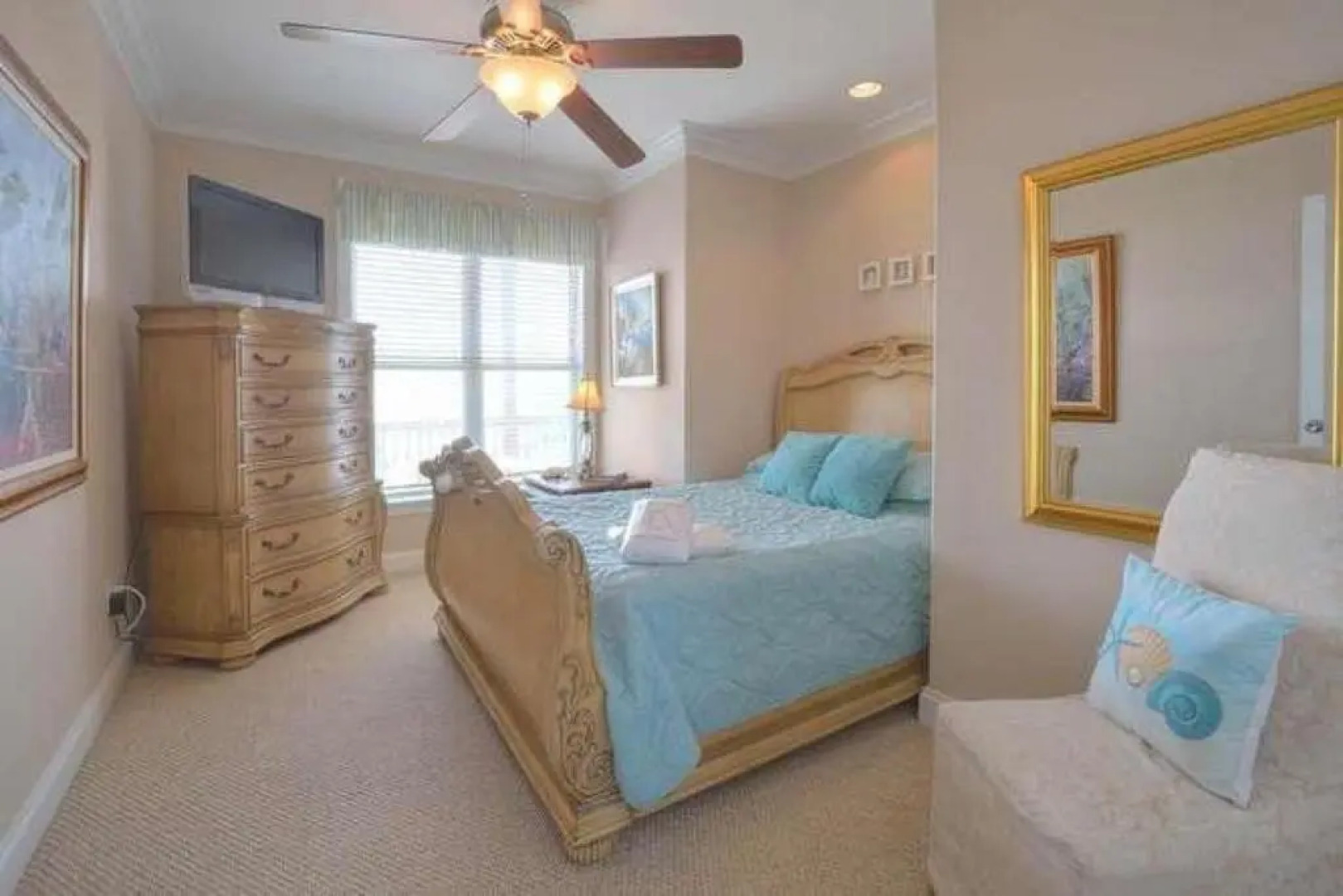 Serenity Sands Beach Retreat