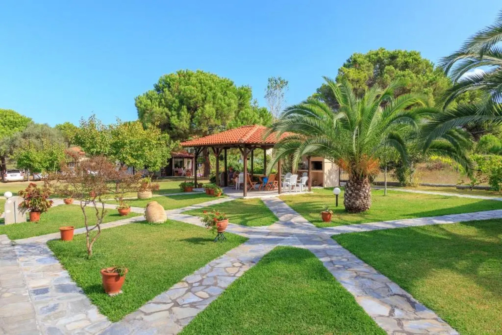 Maria - Pavlos Studios and Apartments