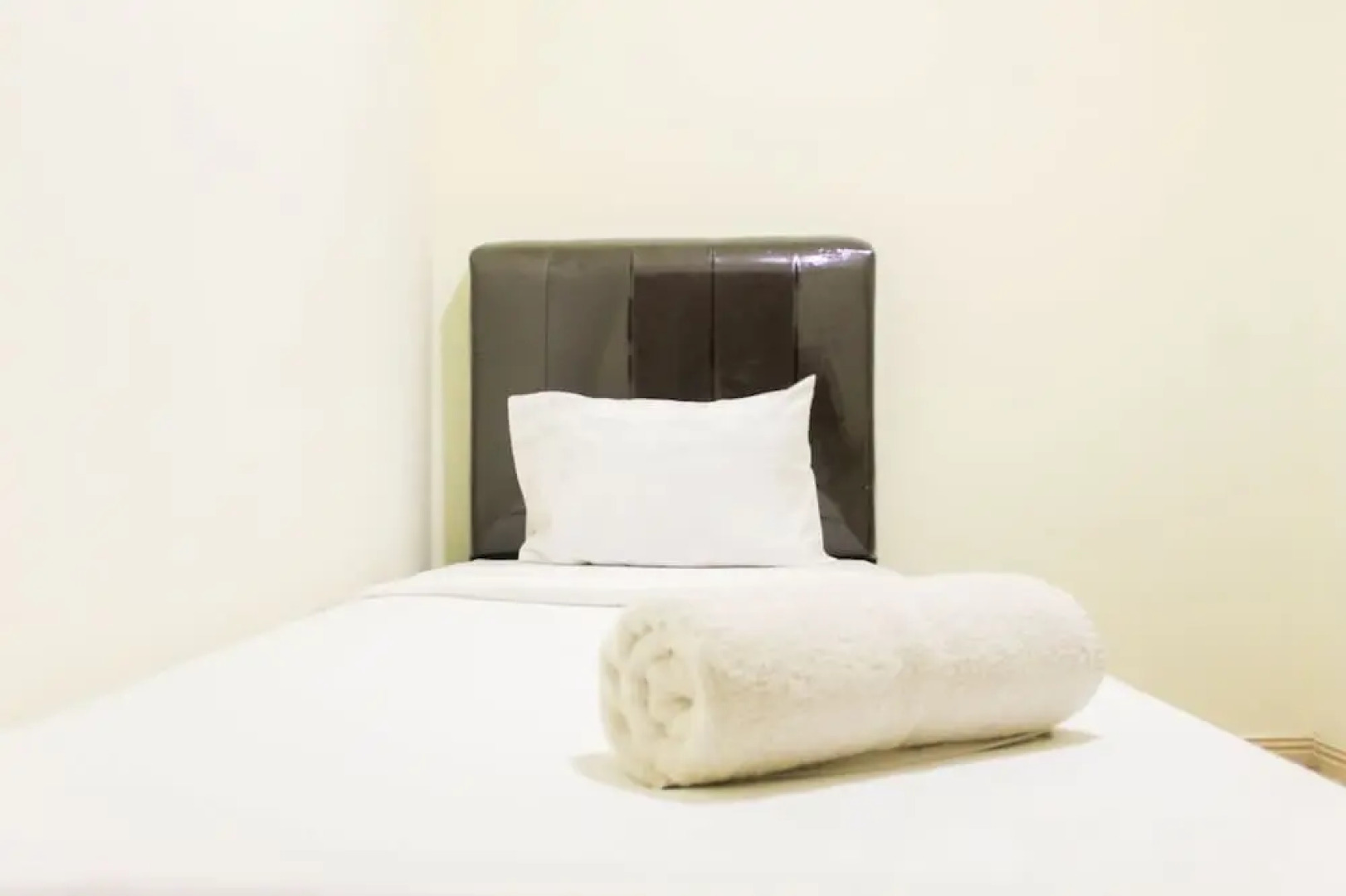 Homey And Enjoy 2Br Apartment At Meikarta