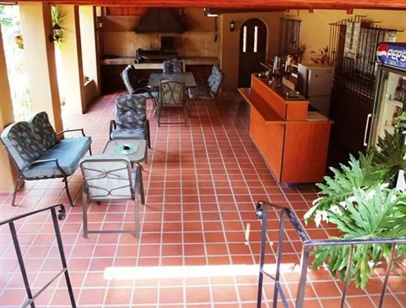 Hotel Pension Etambi